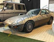 Porsche 924 COUPE