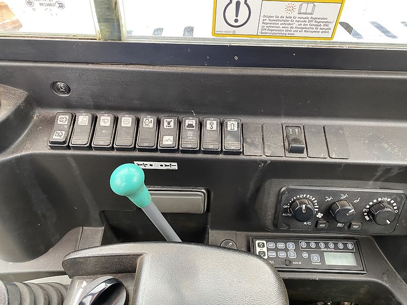Takeuchi TB 290