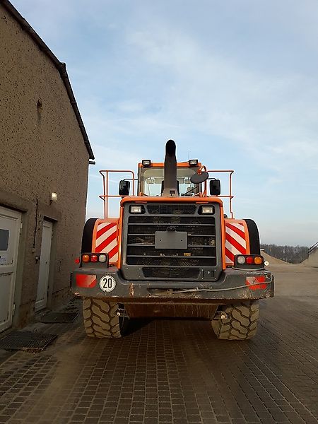 Doosan DL 420